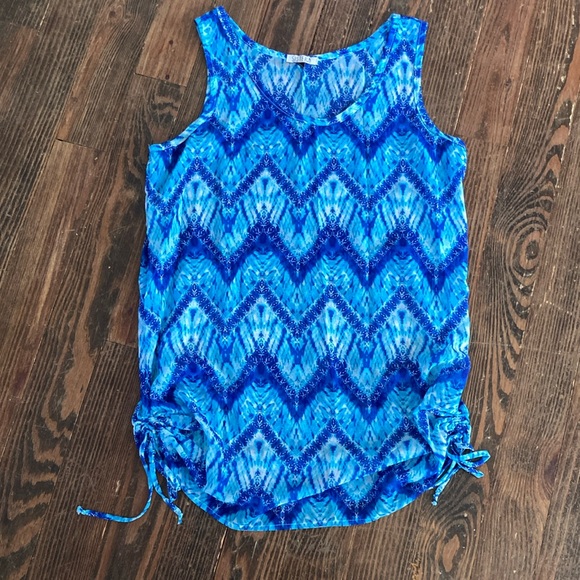 Sister Cover Up - Picture 1 of 7